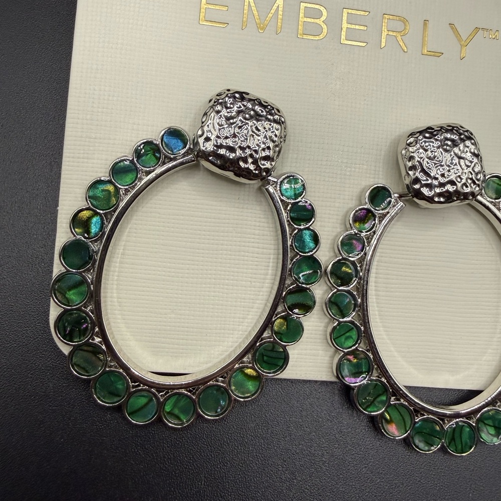 NWT Emberly Green and Silver Tone Oval Enamel Earrings Contemporary